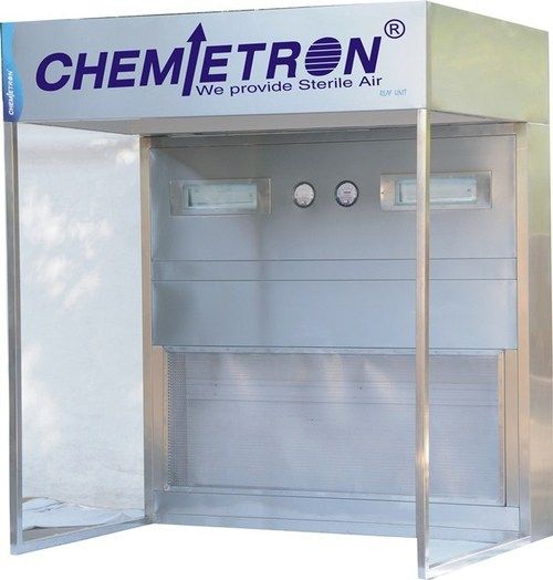 Solvent Dispensing Chamber Inbuilt With Fluorescent Lights And Milky White Diffuser Application: Industrial Laminar Air Flow