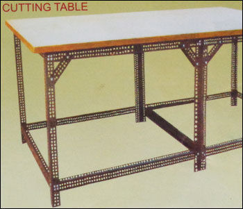 Cutting Table