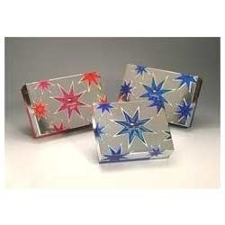 कॉस्मेटिक्स और टॉयलेटरीज़ बॉक्स