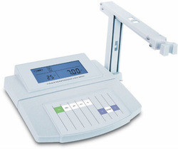 Digital pH Meter - High-Quality Components, Assured Faultless Performance for Longevity