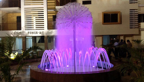 Dandelion Fountain With Foam Ring