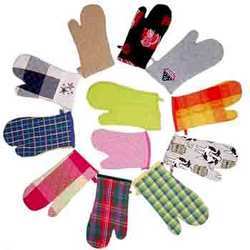 Kitchen Gloves - Lightweight Fabric, Various Sizes and Designs | High Tear Strength for Versatile Kitchen Use