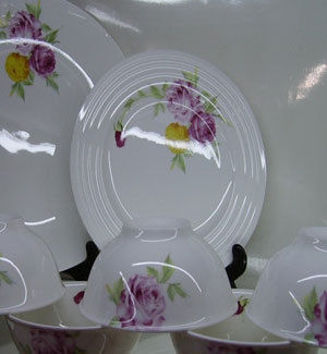 Crockery Set