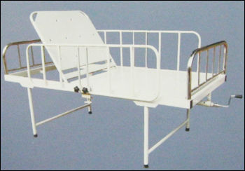 Backrest Cot With Powder Coated Side Railing (Sbe-1005)
