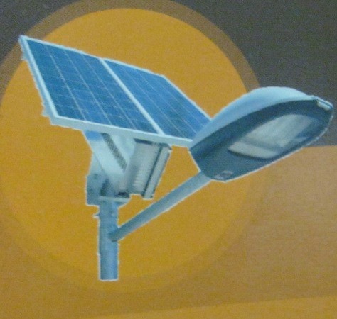 सौर और एलईडी के साथ स्ट्रीट लाइट