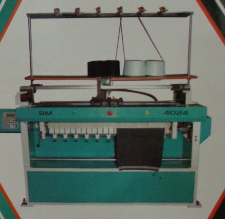 Semi Computerised Flat Bed Knitting Machine