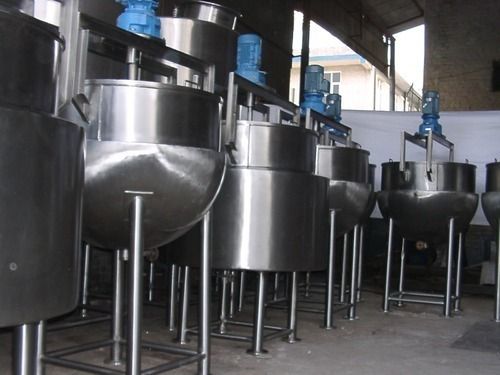 Hemispherical Jacketed Tanks