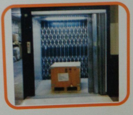 Industrial Goods Lift - Sturdy Steel Build | Long-Lasting Performance, Cost-Effective Solution