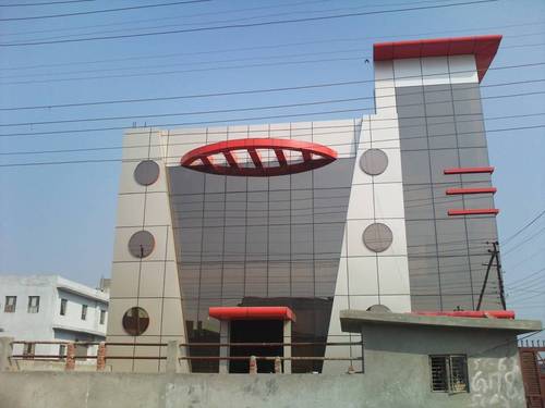 एसीपी क्लैडिंग और स्ट्रक्चरल ग्लेज़िंग इंस्टॉलेशन सर्विस