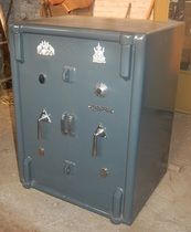 Iron Safe (IS-01)