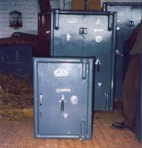 hotel safes