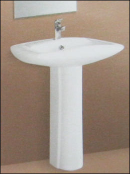 Aq Retro Padestal Wash Basin