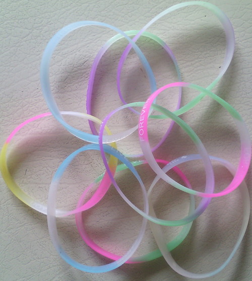 कूल और सॉफ्ट बैंड