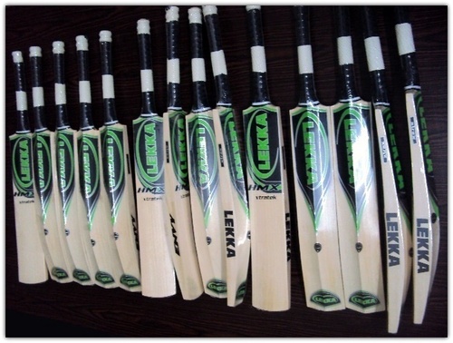 Xtrax Lekka Cricket Bats