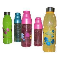 प्लास्टिक फ्रीज बोतल