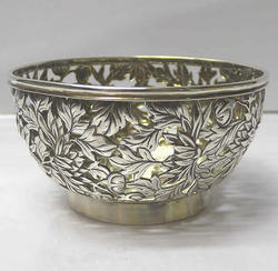 Silver Stylish Fruit Bowl