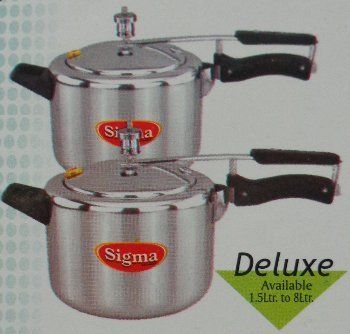 Deluxe Pressure Cooker - Premium Stainless Steel Construction | Strict Quality Standards, Optimum Performance