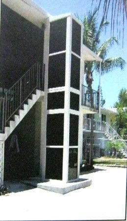 Light Commercial Lifts-Indoor And Outdoor