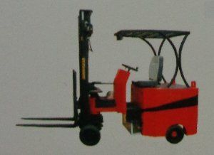 Articulated Forklifts (Capacity: 1500 Kgs)