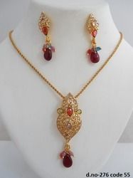 Ladies Polki Pendant Set