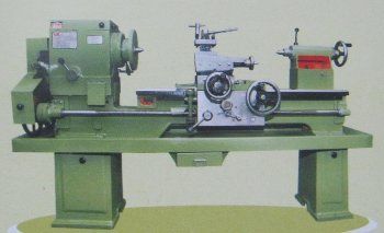 Industrial Medium Duty Lathe Machine