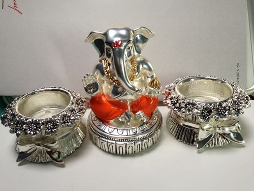 92.5% Sterling Silver Ganesha With Diya