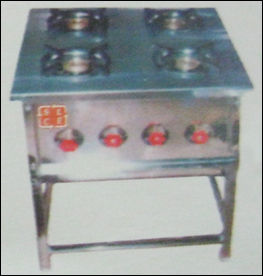4 Burner Cooking Range