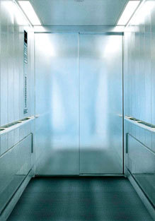 Hospital Goods Lift