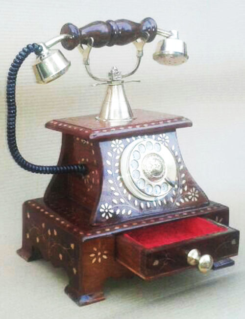 Maharaja Phone a   Brass Design with Drawer