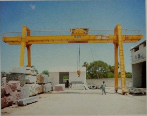 Single And Double Girder Gantry (Eot) Crane