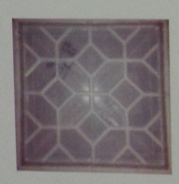 प्लास्टिक और आयरन मोल्ड्स (Leu-81)