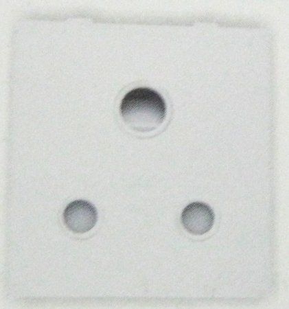 6a 3 Pin Socket With Isi