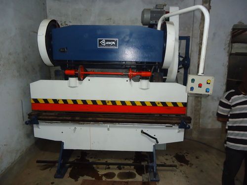 Mechanical Press Breaking Machine