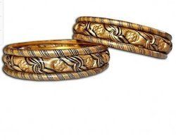 Kada and Bangle Set