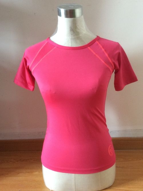 Women Functional T-Shirt With Wicking And Quick Dry