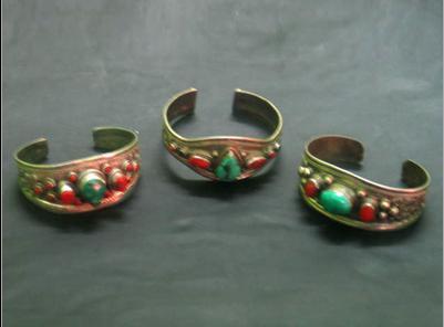 Mild Steel Silver Stone Beaded Bangles