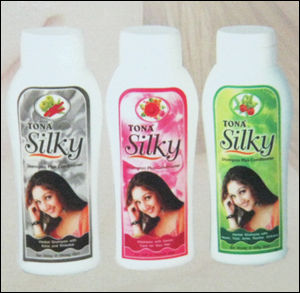 Cosmiks Silky Herbal Shampoo With Conditioner