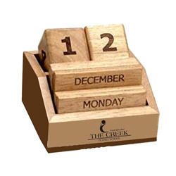 Wooden Cube Calendar