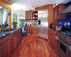 Lacquered Veneer Kitchen