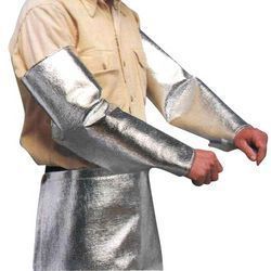 Aluminized Aprons And Sleeves