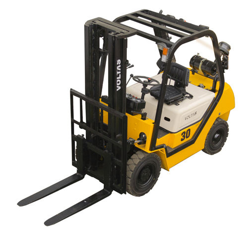 Manual Transmission With Fluid Coupling Diesel Powered Forklift (Upto 4t)