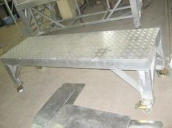 Aluminum Hinges and Platform