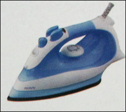 Outstanding Steam Iron (Ce Stmi)