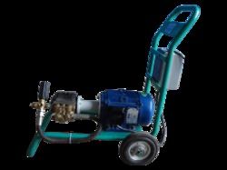 High Pressure Washer - 350 Bar Pressure Range, Designed for Vehicle Cleaning