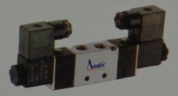 Double Solenoid Valve 2 Position 5 Port