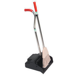 Unger Ergo Dust Pan With Broom