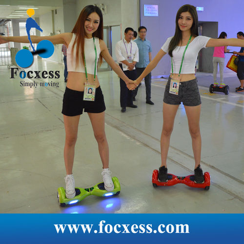 Focxess Two Wheel Self Balance Scooter Smallest And Lightest Electric Skateboard