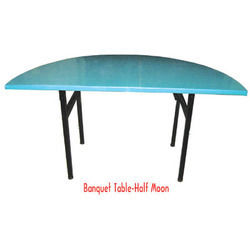 Banquet Table Half Moon