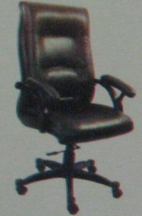 Revolving High Back Director Chair