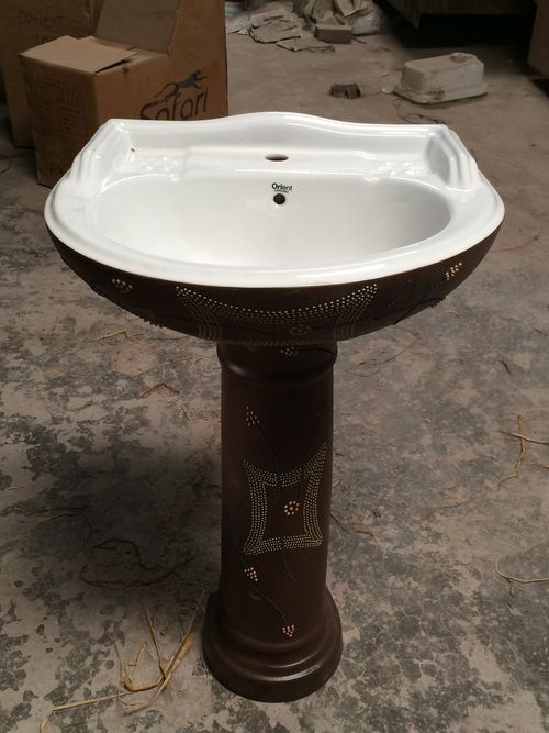 Wash Basin With Pedestal